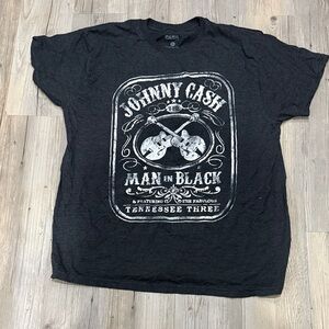 MENS JOHNNY CASH T SHIRT XL